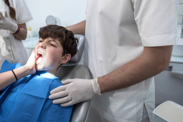 Best Emergency Root Canal Treatment in Listoga, CA