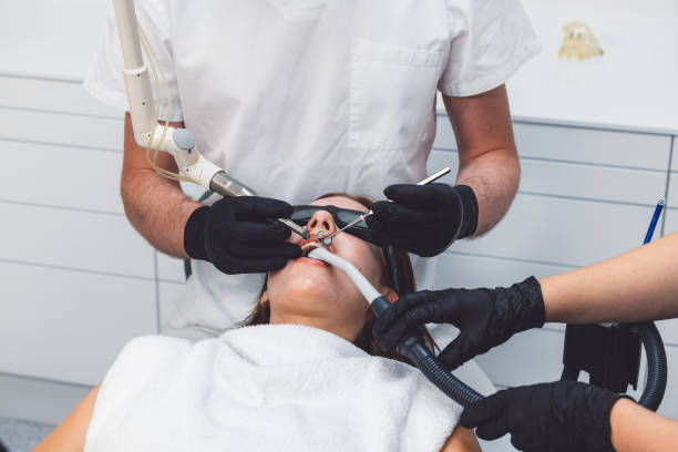 Best Emergency Tooth Extraction in Listoga, CA